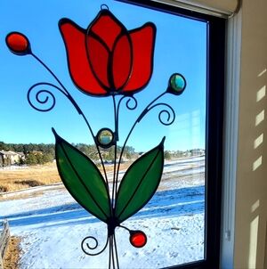 Handcrafted Vtg. Red And Green Tulip Bouquet Stained Glass Suncatcher 13", EUC